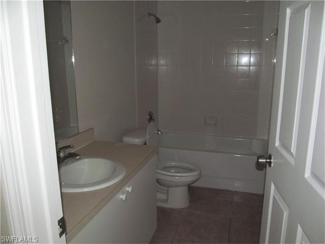 4428 28th ST SW, Lehigh Acres, FL 33973