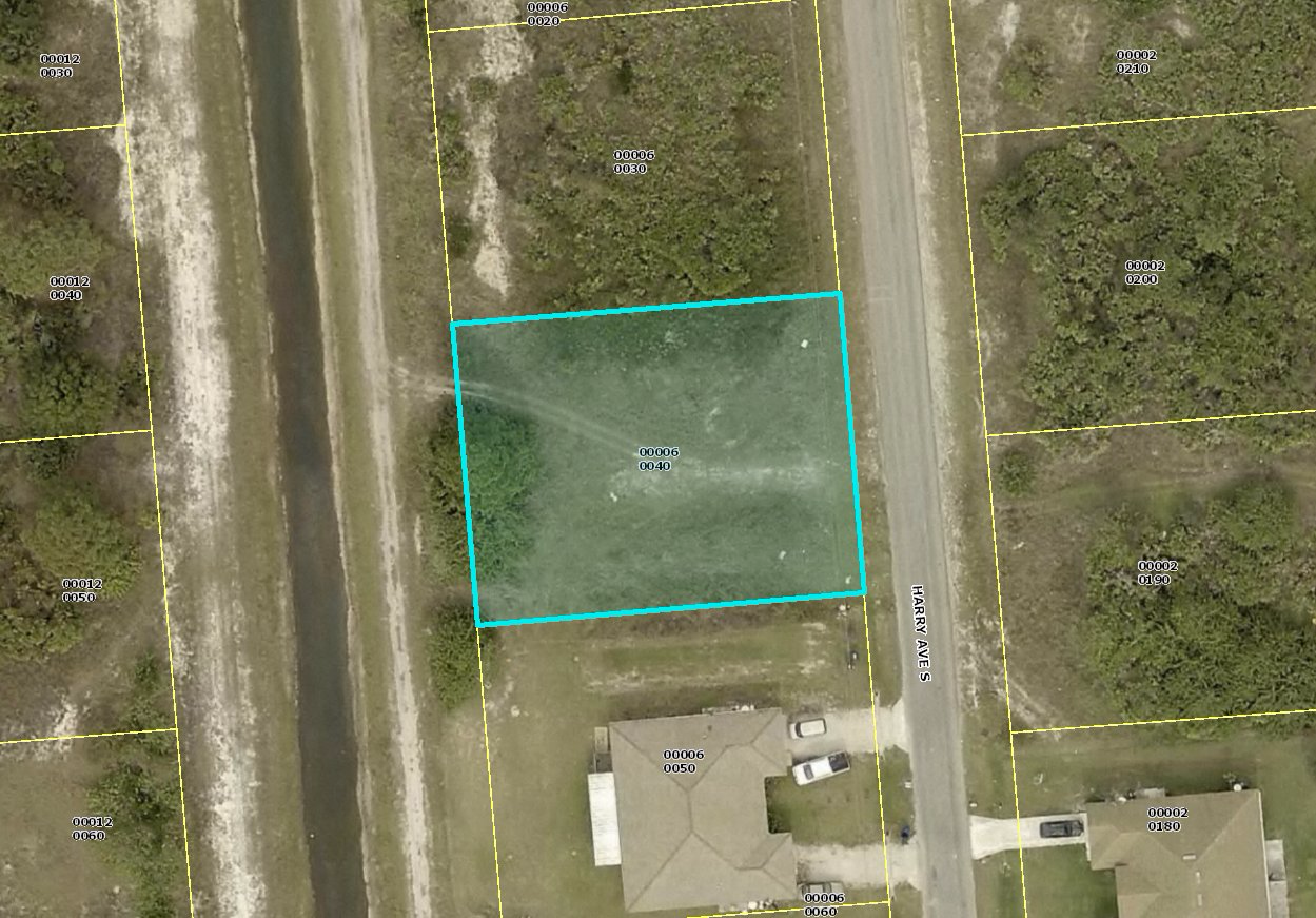112-114 Harry Ave. S, Lehigh Acres, FL 33973