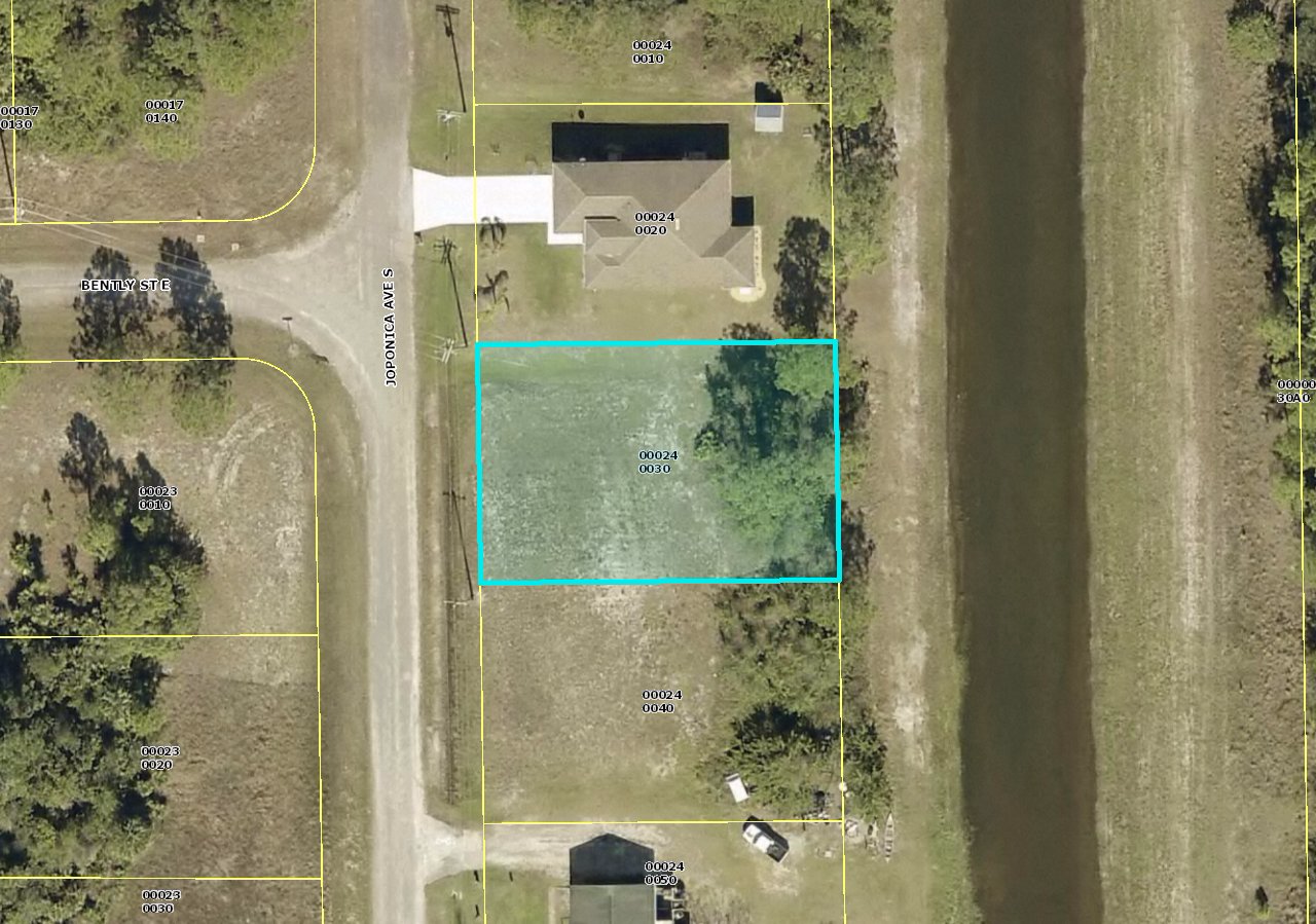 705 Joponica Ave. S., Lehigh Acres, FL 33974
