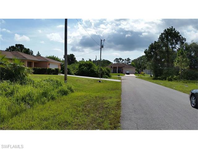 719 Little Rock ST E, Lehigh Acres, FL 33974