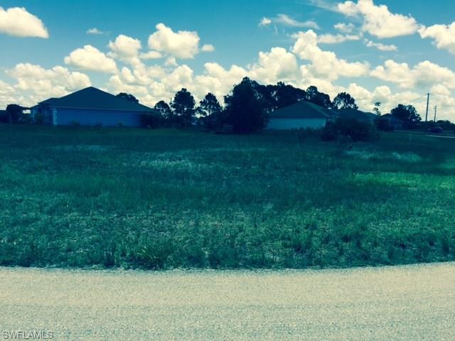 323 Perlita AVE, Lehigh Acres, FL 33974