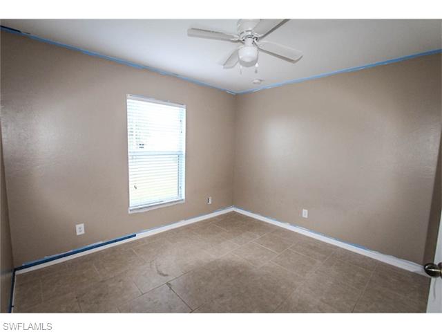 4206 25th ST SW, Lehigh Acres, FL 33976