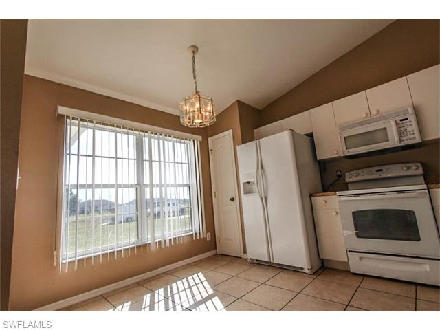 4206 25th ST SW, Lehigh Acres, FL 33976