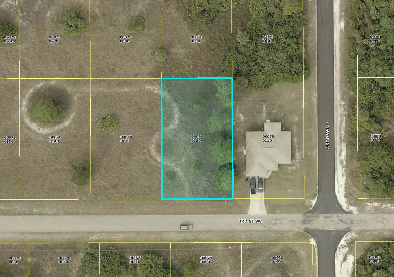 3202 3rd St. SW, Lehigh Acres, FL 33976