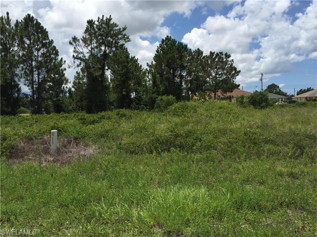 3909 22nd ST SW, Lehigh Acres, FL 33976