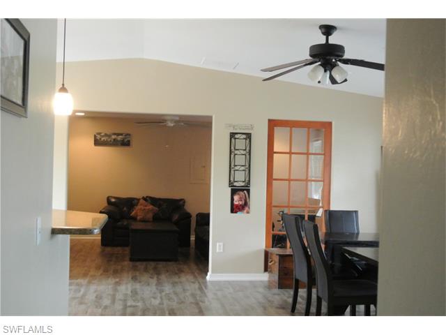 3702 6th ST SW , Lehigh Acres, FL 33976
