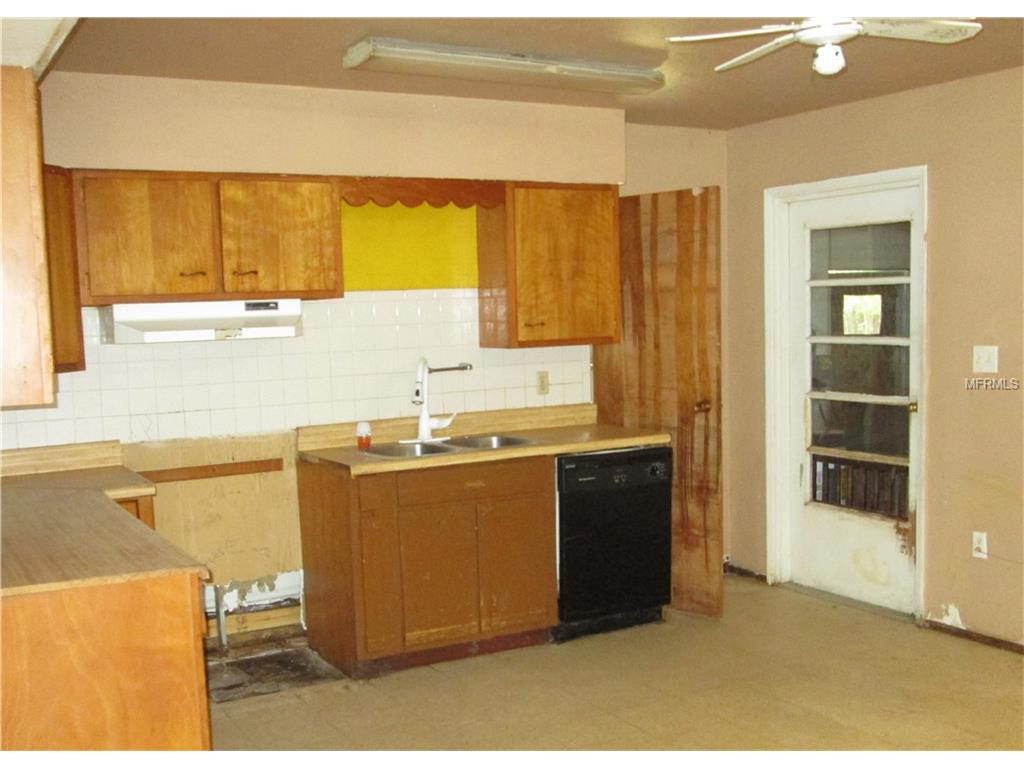 8603 Riverside Dr, Punta Gorda, FL 33982