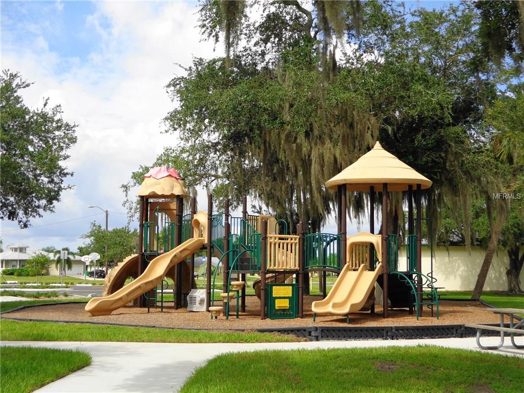 1268 Sulstone Dr, Punta Gorda, FL 33983