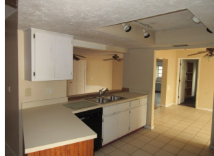 606 SE 20th CtCape Coral, FL, 33990Lee County