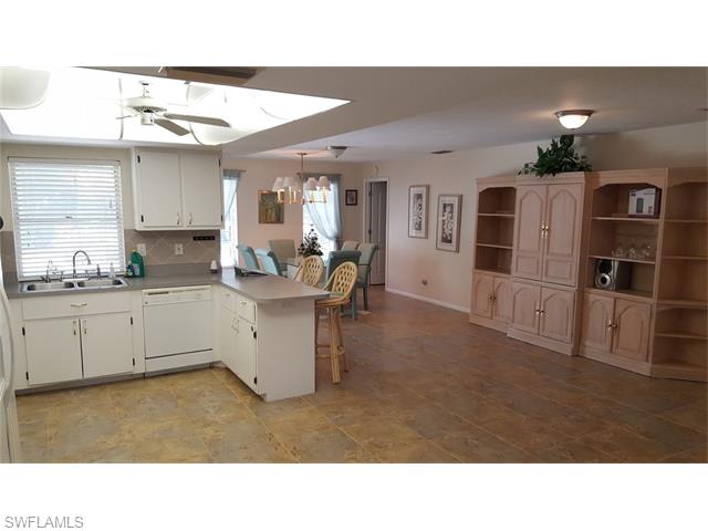 1208 SE 17th ST, Cape Coral, FL 33990