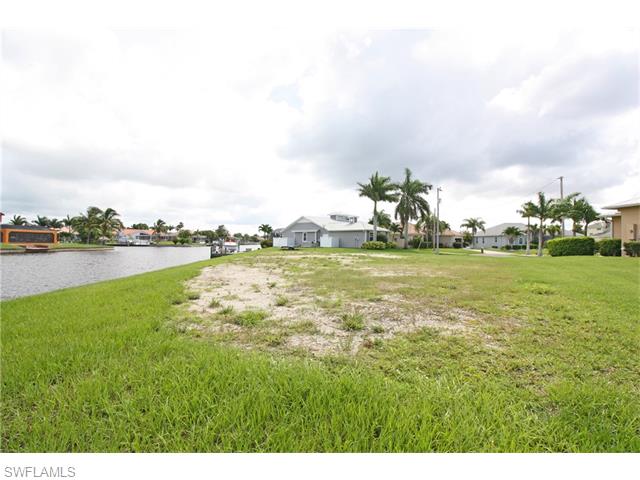 2130 SE 20th PL, Cape Coral, FL 33990