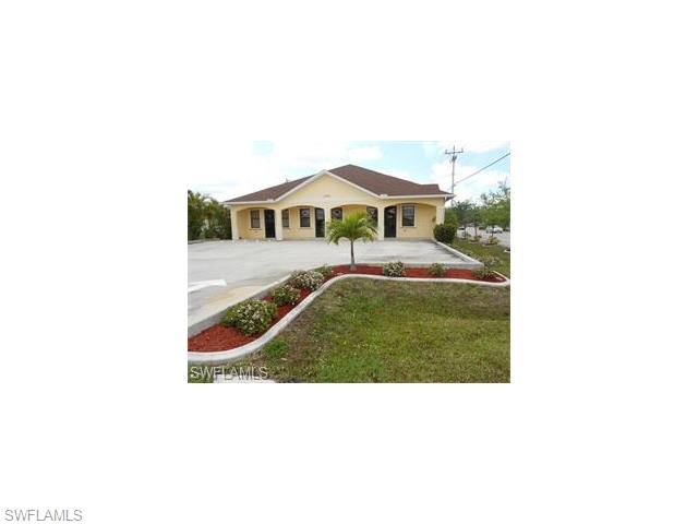 1202 SE 8th PL, Cape Coral, FL 33990