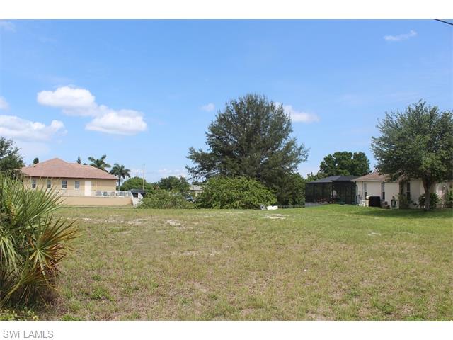 1437 SE 4th PL, Cape Coral, FL 33990