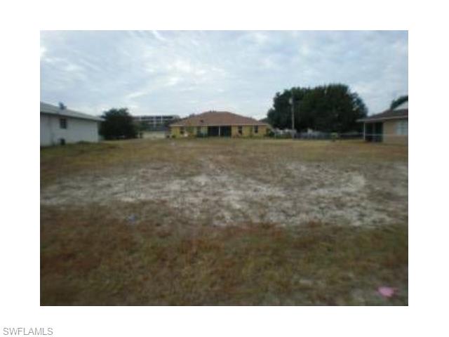 114 SE 12th TER, Cape Coral, FL 33990