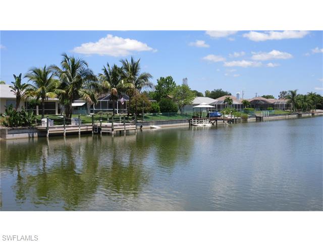 124 SE 15th PL, Cape Coral, FL 33990