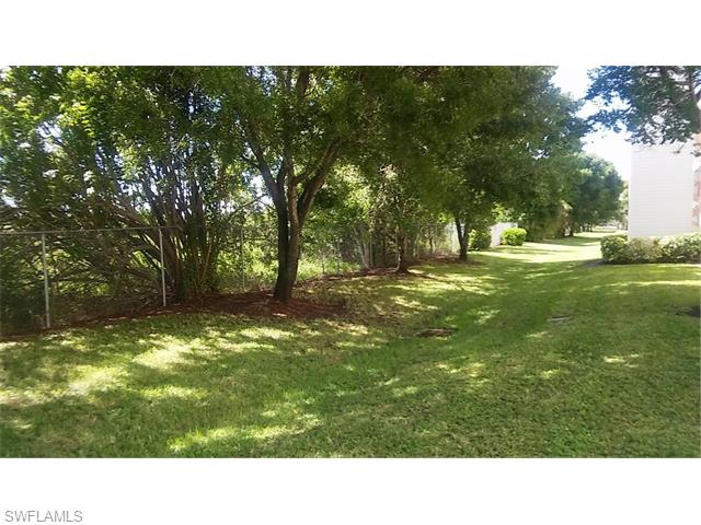 1753 Four Mile Cove PKY, Cape Coral, FL 33990