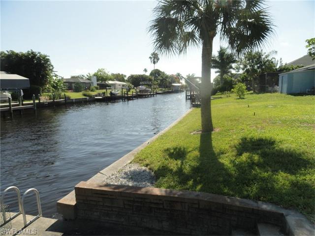 2123 SE 16th ST, Cape Coral, FL 33990
