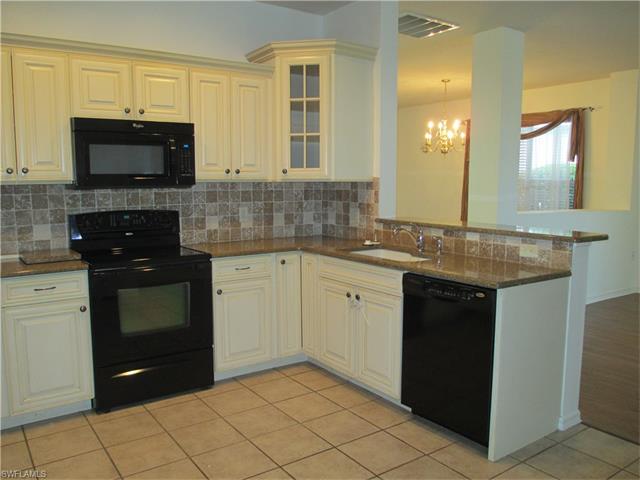 409 Emerald Cove LN, Cape Coral, FL 33991