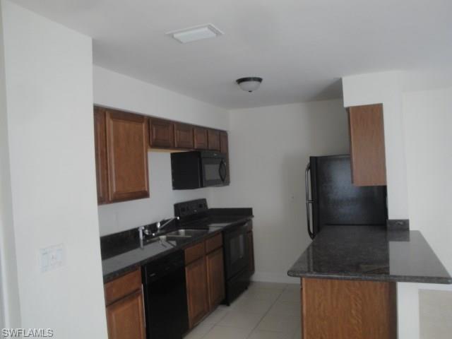 2114 SW 7th PL, Cape Coral, FL 33991