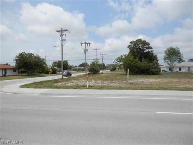 1820 SW Santa Barbara BLVD, Cape Coral, FL 33991