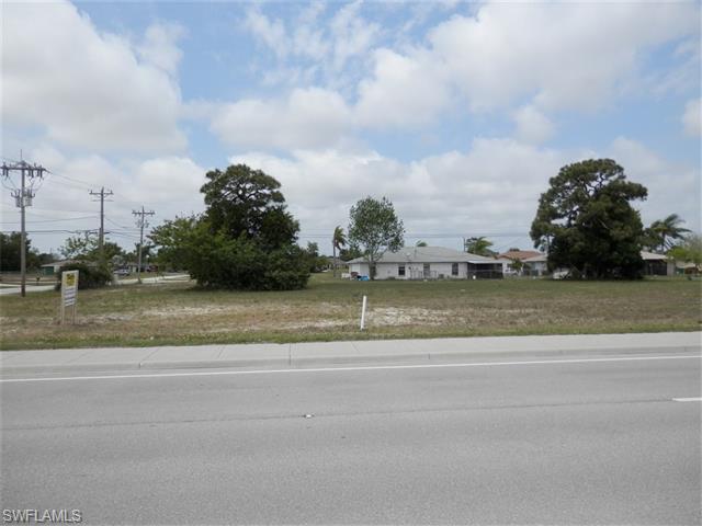 1820 SW Santa Barbara BLVD, Cape Coral, FL 33991