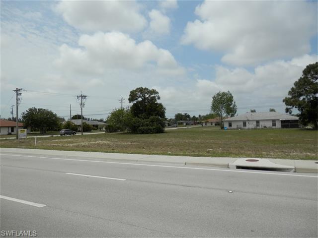 1820 SW Santa Barbara BLVD, Cape Coral, FL 33991