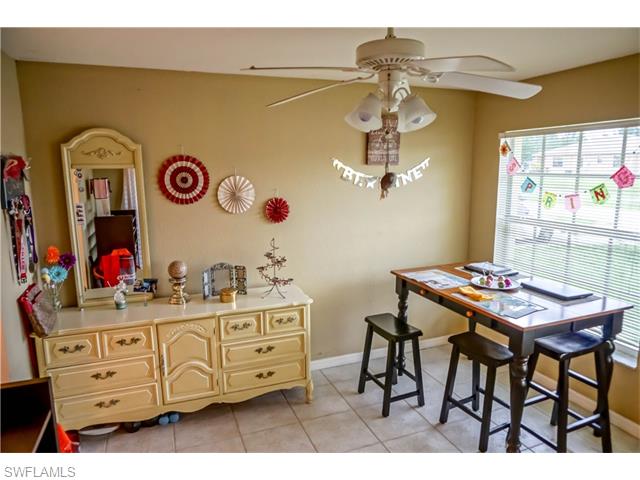 421 SW 4th ST, Cape Coral, FL 33991