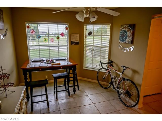 421 SW 4th ST, Cape Coral, FL 33991