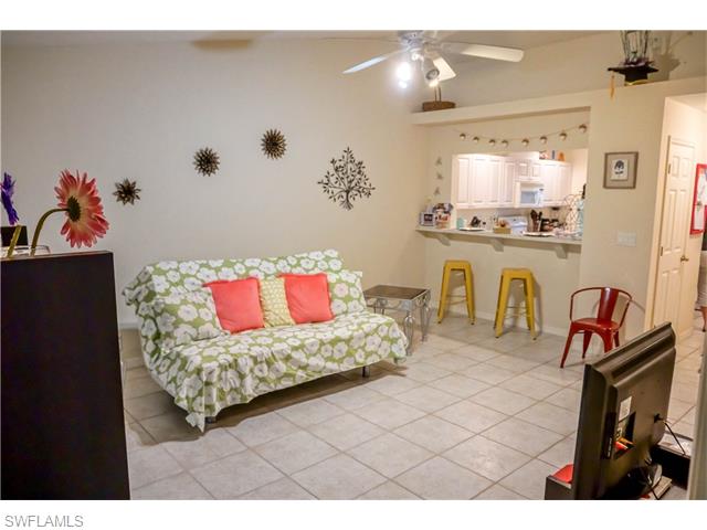 421 SW 4th ST, Cape Coral, FL 33991