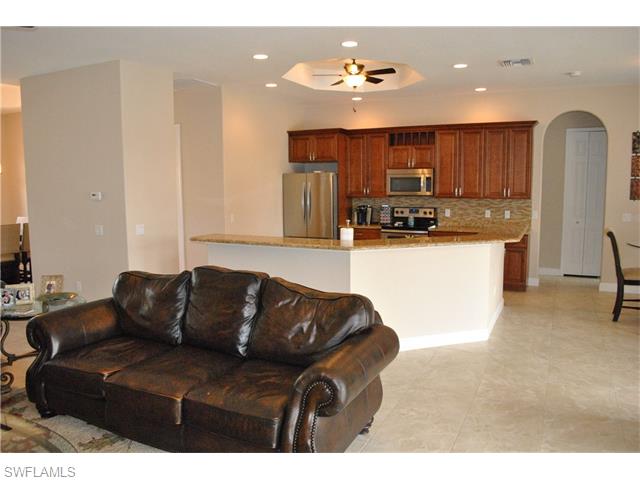 607 SW 6th AVE, Cape Coral, FL 33991