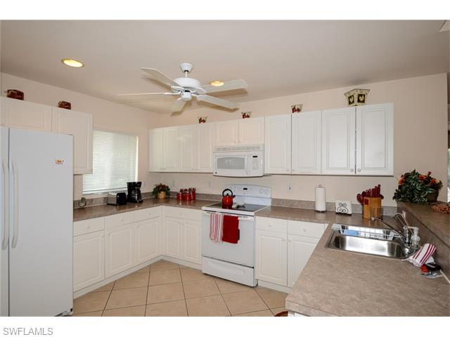 2626 SW 4th TER, Cape Coral, FL 33991