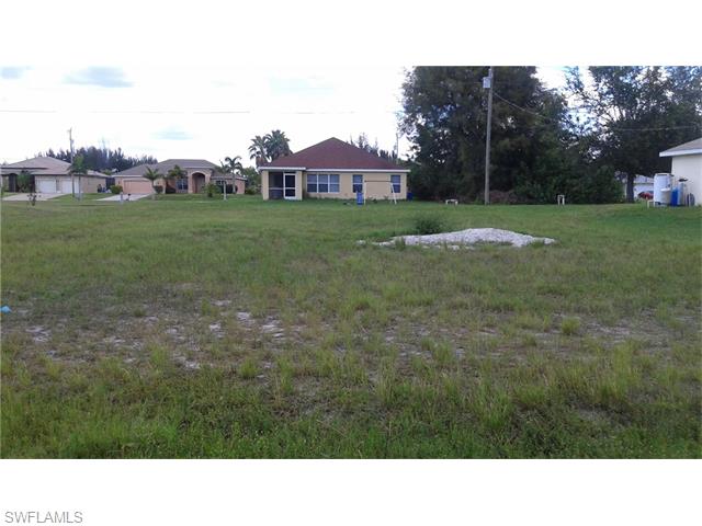 1913 SW 3rd ST, Cape Coral, FL 33991