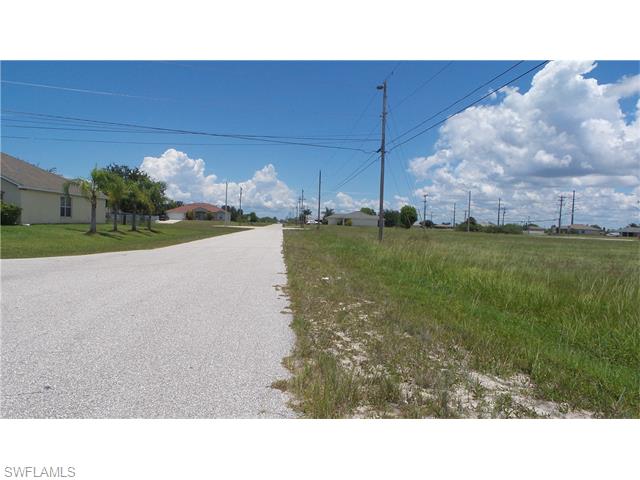 2434 SW Embers TER, Cape Coral, FL 33991