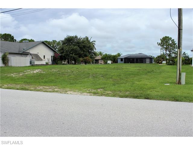 520 SW 15th ST, Cape Coral, FL 33991