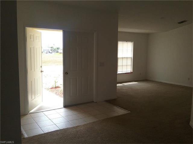 109 NW 10th ST, Cape Coral, FL 33993