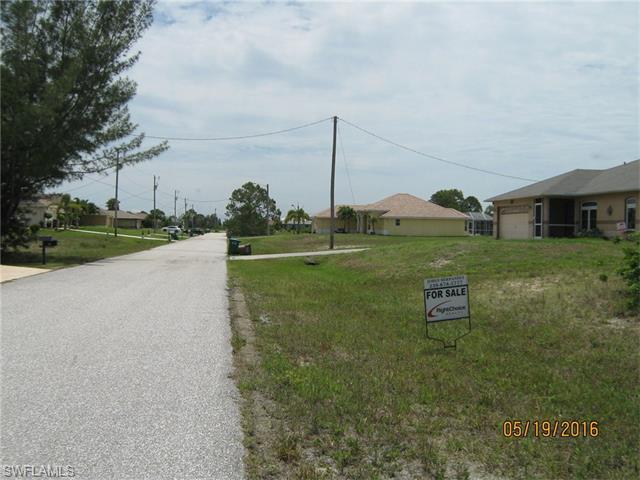 1812 NW 13th TER, Cape Coral, FL 33993