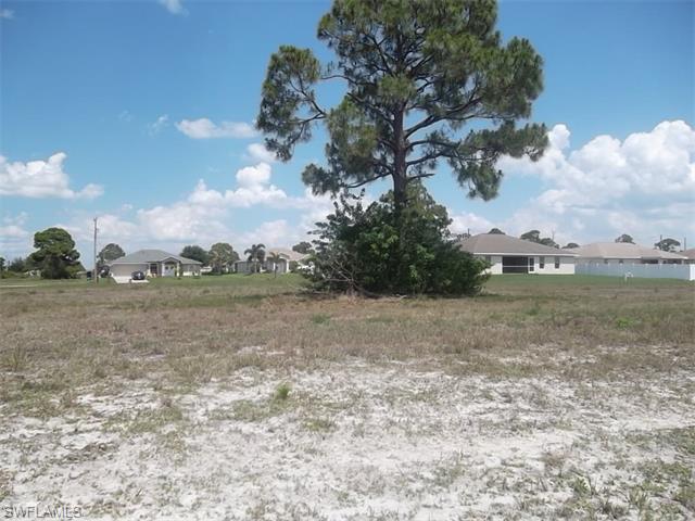2619 NW 25th PL, Cape Coral, FL 33993