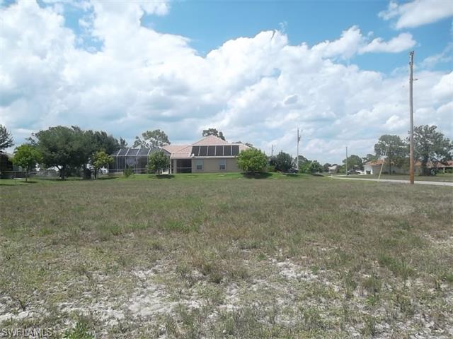2535 NW 25th TER, Cape Coral, FL 33993