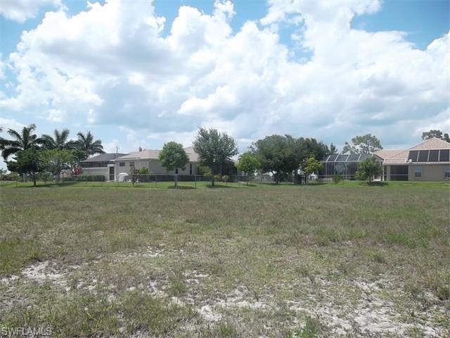 2535 NW 25th TER, Cape Coral, FL 33993