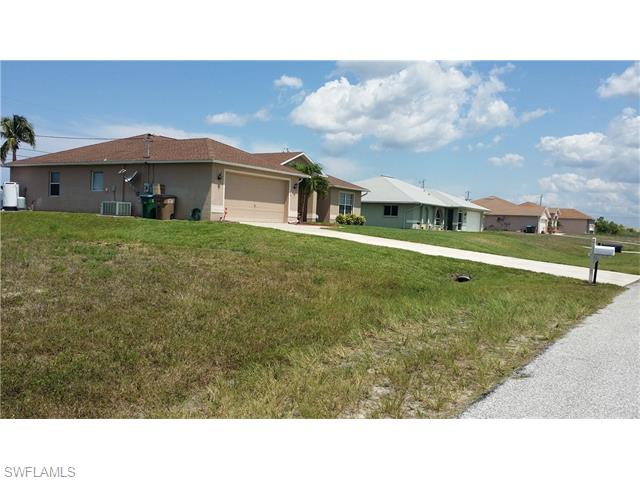 1814 NW 8th PL, Cape Coral, FL 33993
