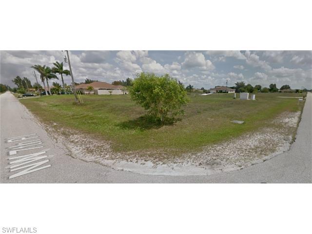 315 NW 7th PL, Cape Coral, FL 33993