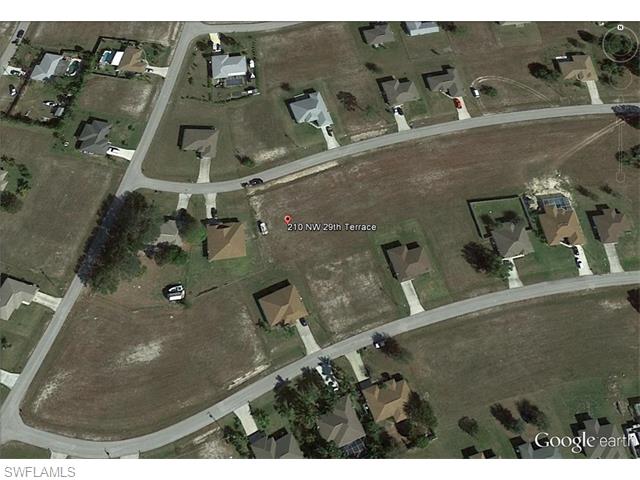210 NW 29th TER, Cape Coral, FL 33993