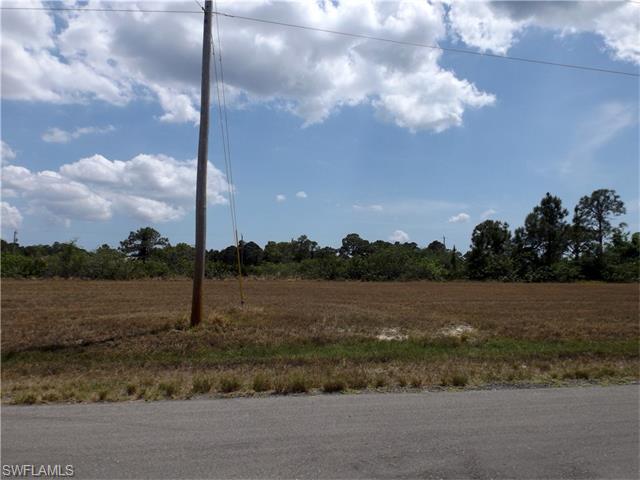 4700 NW 40th AVE, Cape Coral, FL 33993