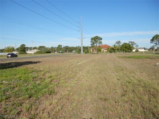 2231 Kismet PKY W, Cape Coral, FL 33993