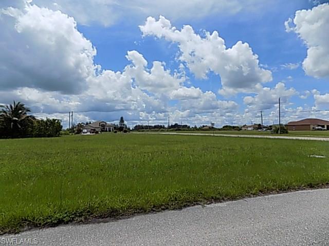 3401 Yucatan PKY, Cape Coral, FL 33993