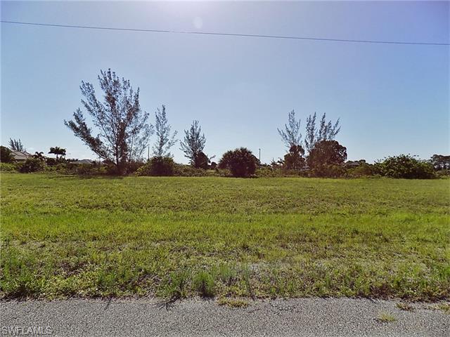 1817 NW 36th PL, Cape Coral, FL 33993