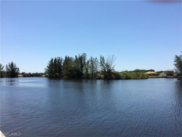 3805 NW 19th ST, Cape Coral, FL 33993