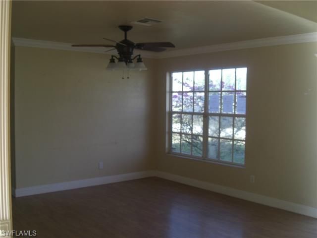 1813 NW 20th PL, Cape Coral, FL 33993
