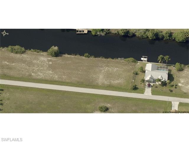 112 NW 32nd PL, Cape Coral, FL 33993