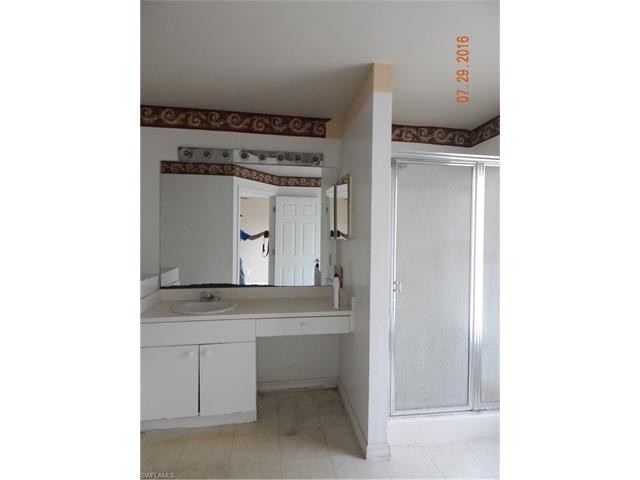 2248 NW 5th TER, Cape Coral, FL 33993